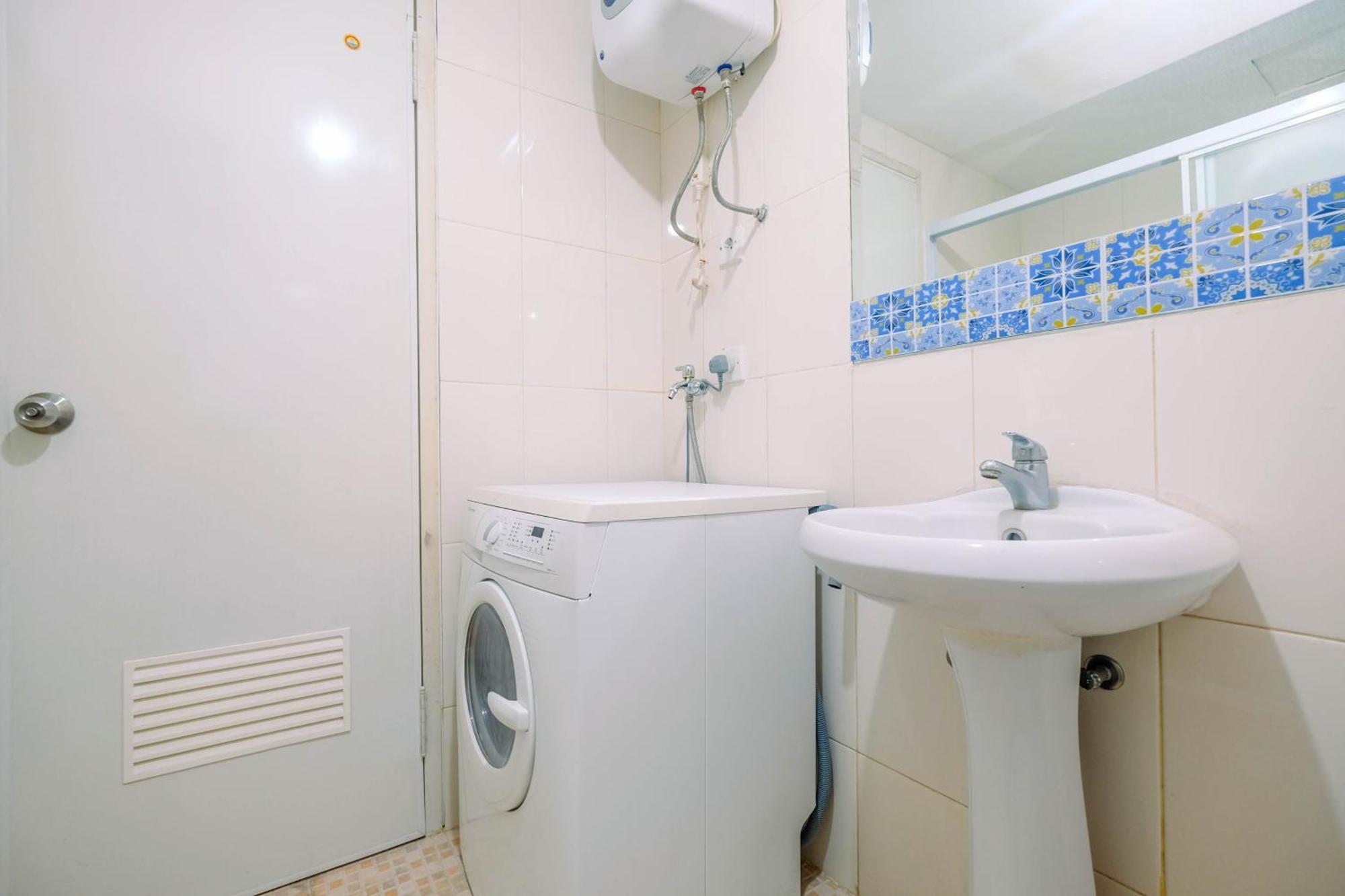 Homey And Warm 1br At Ambassade By Travelio Jakarta