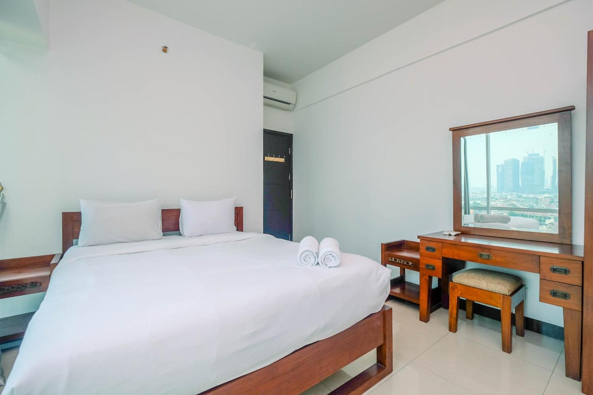 Homey And Warm 1br At Ambassade By Travelio * Jakarta